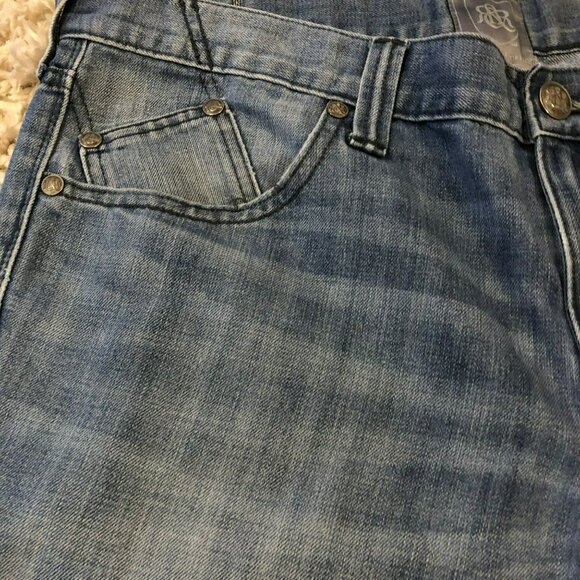 Rock & Republic Jeans Men's Sz 38"x30" Distressed Medium Wash - Picture 3 of 9